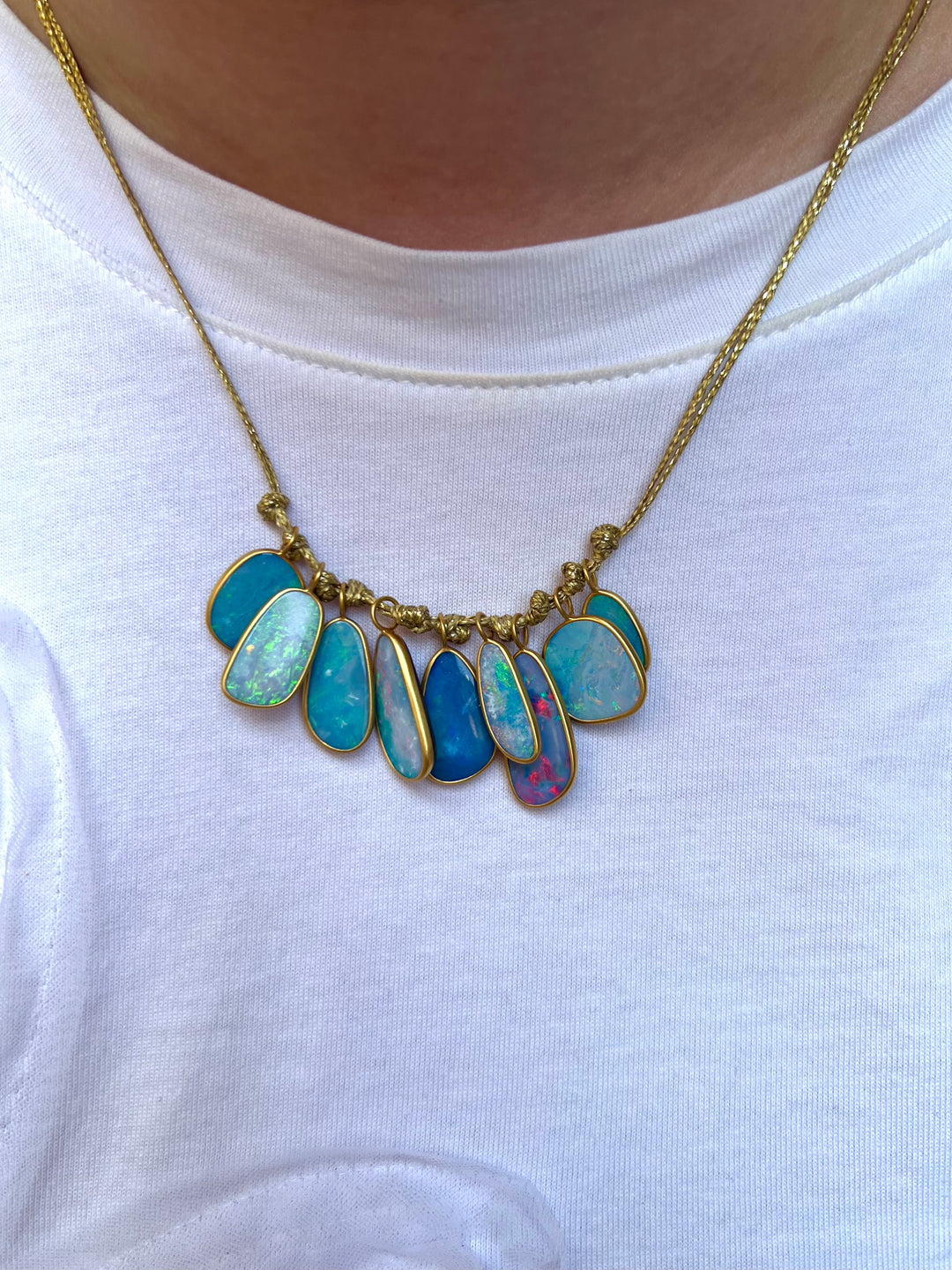 PIPPA SMALL NECKLACE