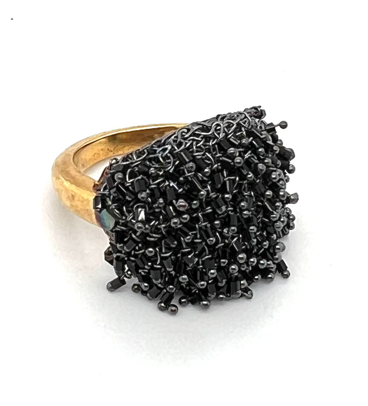 MILENA ZU RING