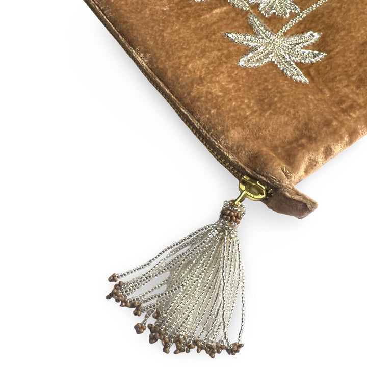 OLIVIA DAR POUCH