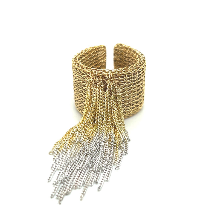 MILENA ZU RING