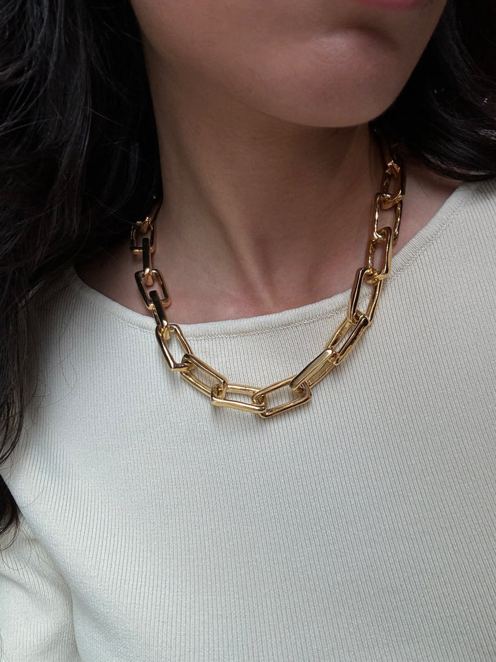 VELATTI NECKLACE