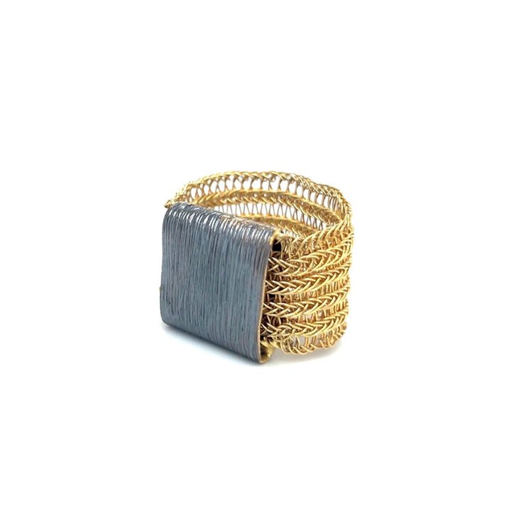 MILENA ZU RING