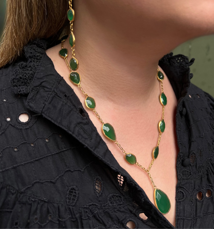 PIPPA SMALL NECKLACE