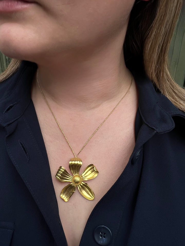 PIPPA SMALL NECKLACE