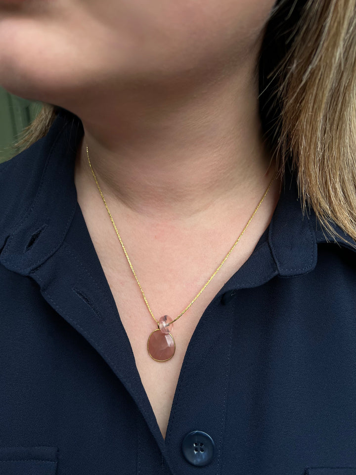 PIPPA SMALL PENDANT NECKLACE