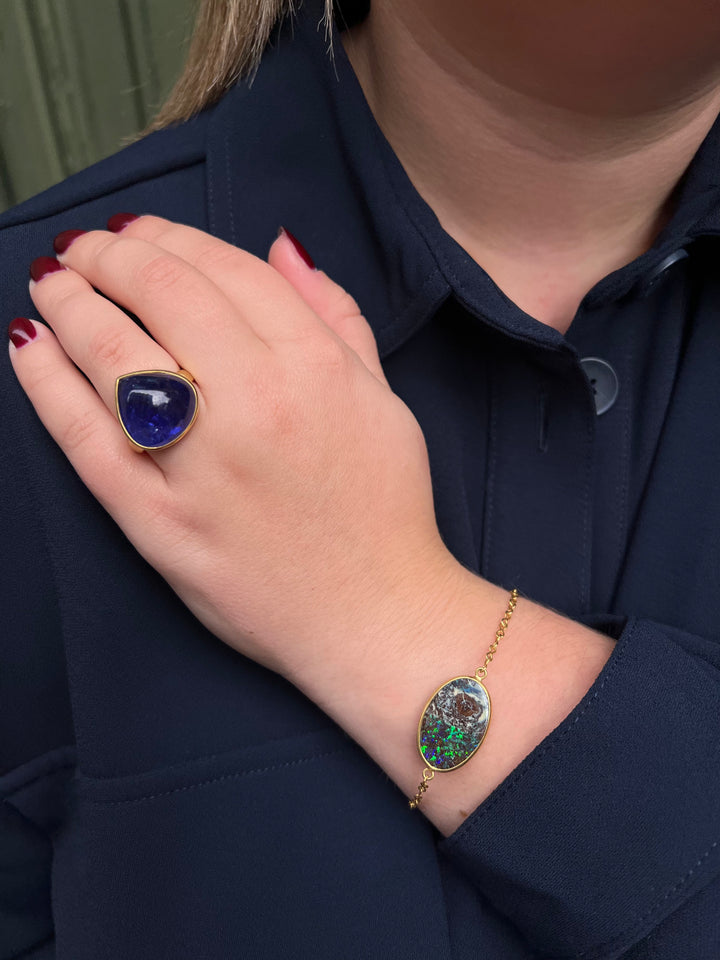 PIPPA SMALL BRACELET