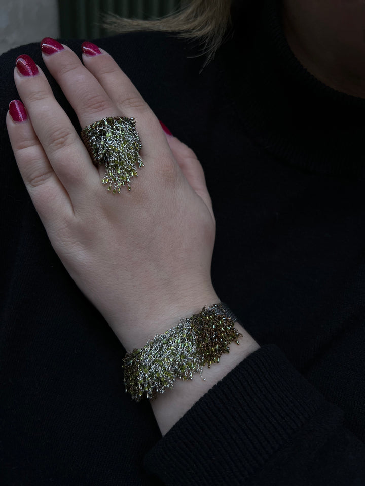 MILENA ZU RING